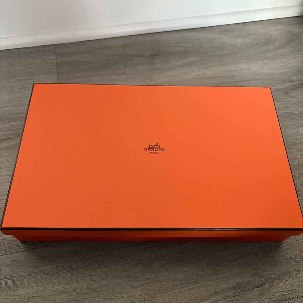 Hermes box